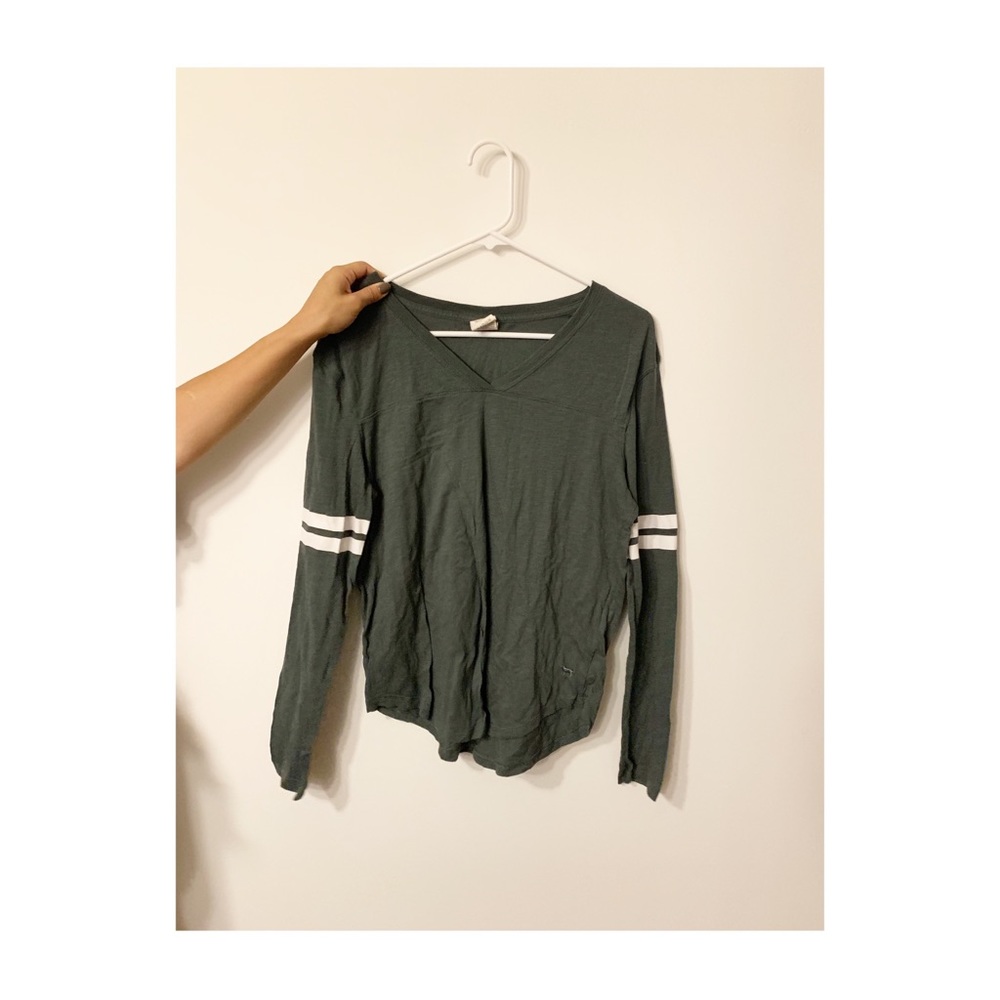 Victoria’s Secret pink 3/4 sleeve baseball tee